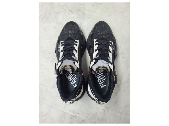 Fendi Sneakers basse in nylon e pelle nera Flow Nero - vista 5
