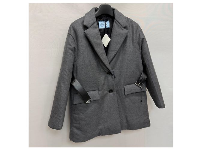Prada Belted Cashmere Single Padding Jacket Black - view 3