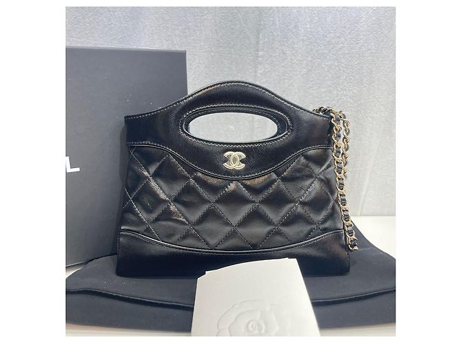 Chanel Borsa Shopping New Mini Crossbody Nero - vista 2