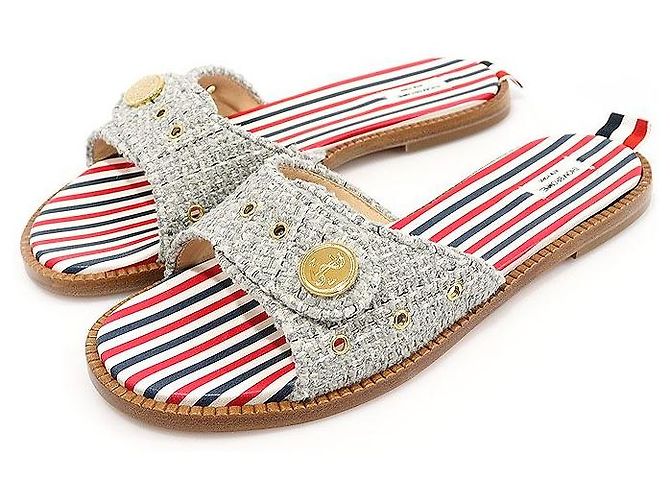 Thom Browne Mule e pantofola da donna in tweed grigio con bottoni ad ancora Marrone - vista 3