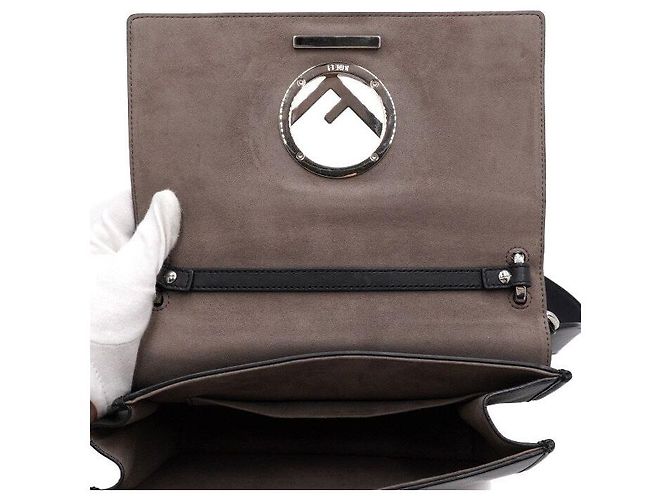 Fendi Borsa Tote e Borsa a Spalla in pelle di vitello nera con logo FF Can Eye Nero - vista 6