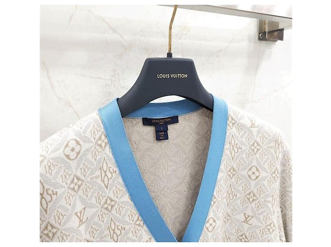 Louis Vuitton Cárdigan Monogram SINCE con ribete de contraste Plata - vista 4