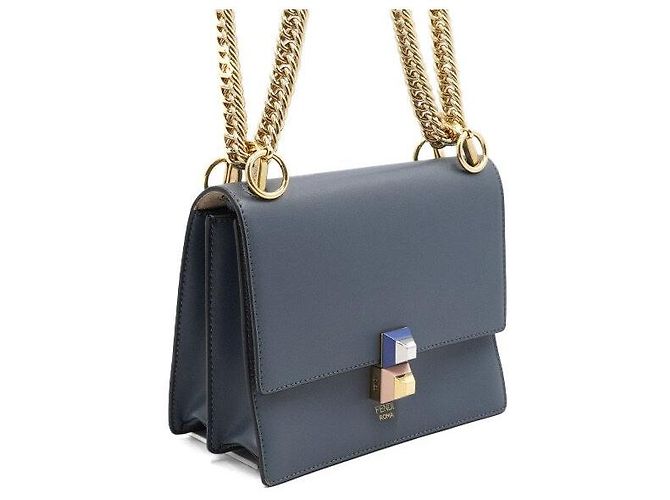 Fendi Piccola borsa a tracolla in pelle blu con catena - vista 3