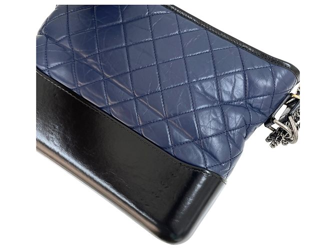 Chanel Borsa a tracolla Hobo Gabriel blu navy media - vista 7