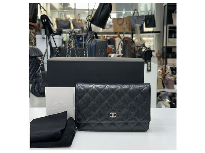 Wallet On Chain Chanel Portafoglio Caviar on Chain Black Silver Series Nero - vista 3