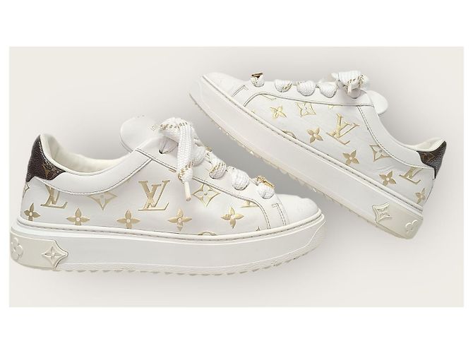 Louis Vuitton Monogram Timeout Sneaker in Weißgold - Ansicht 5