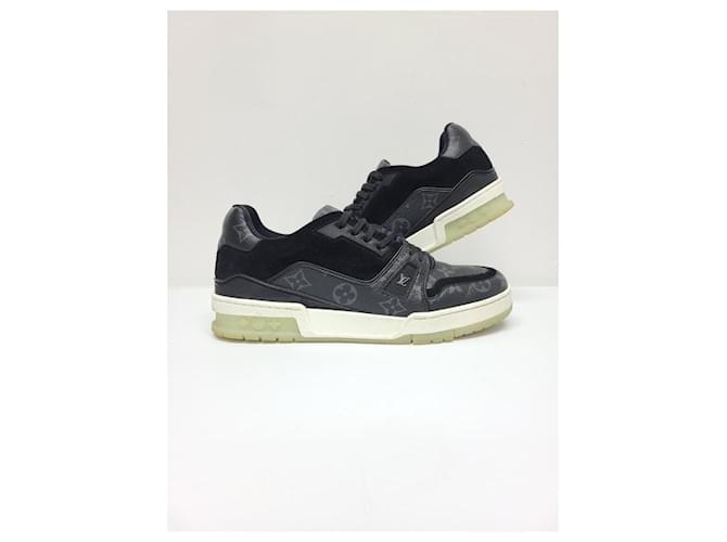 Louis Vuitton Sneakers Trainer Monogram Eclipse Nere Nero - vista 3