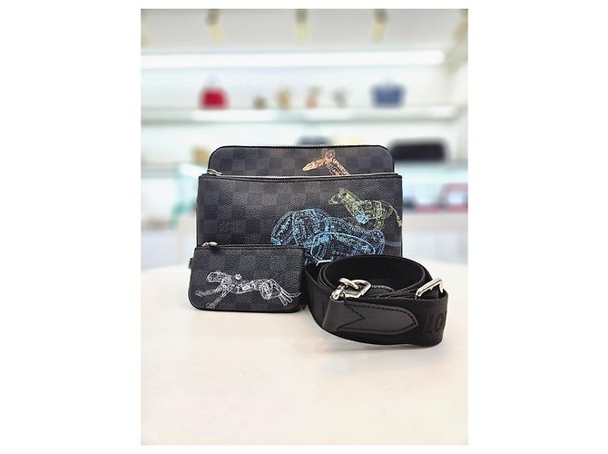 Louis Vuitton Borsa a tracolla a scacchi grafite Marrone - vista 10