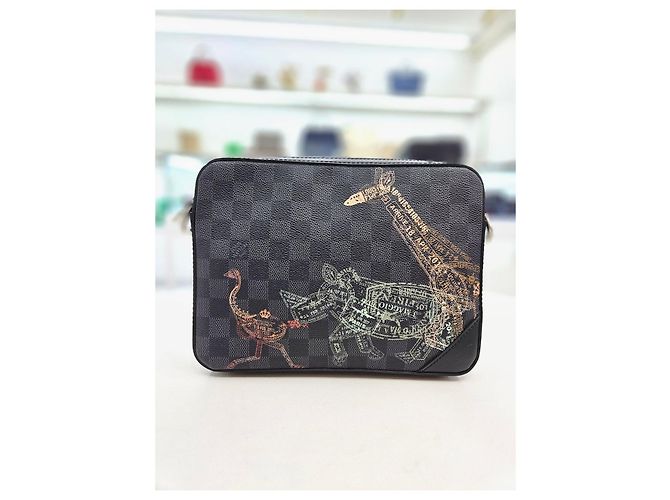 Louis Vuitton Borsa a tracolla a scacchi grafite Marrone - vista 19