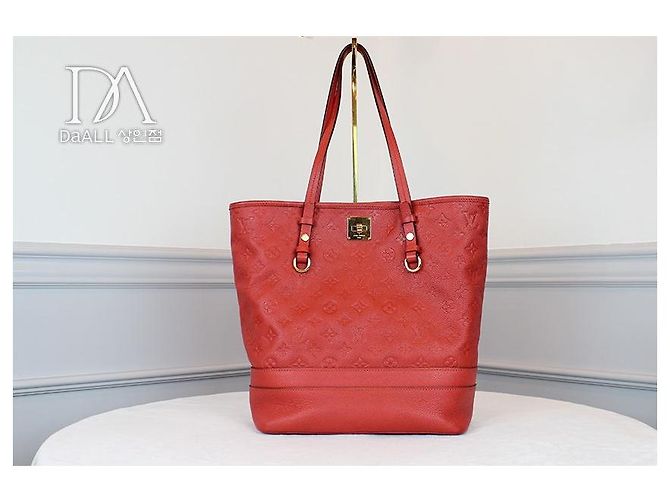 Louis Vuitton Borsa a Spalla Citadine PM Rosso - vista 11