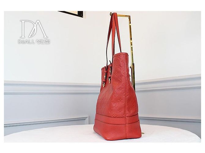 Louis Vuitton Borsa a Spalla Citadine PM Rosso - vista 12