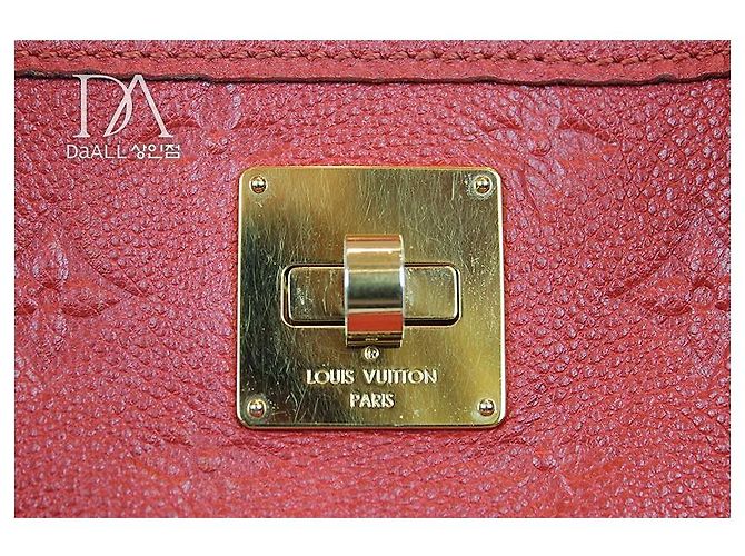 Louis Vuitton Borsa a Spalla Citadine PM Rosso - vista 18