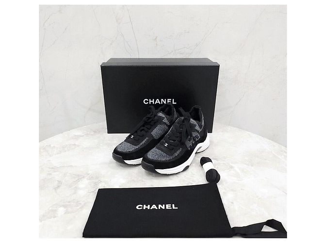 Chanel Swe Wildleder-Sneaker - Ansicht 7