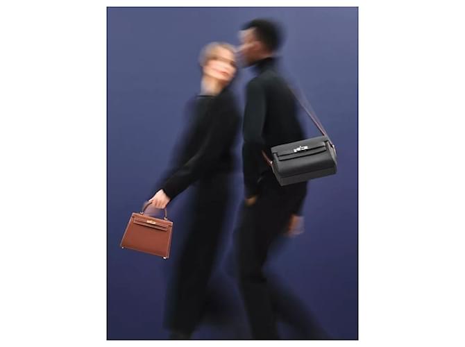 Hermès Borsa Messenger Kelly Togo PM Nera con Palladio Nero - vista 13