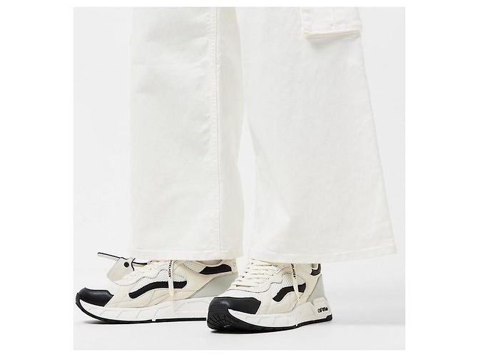Off White Off-White Herren Sneaker mit Low-Silhouette, Panels und klobiger Sohle - Generalüberholt Mehrfarben - Ansicht 3