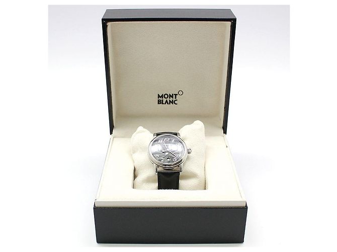 Montblanc Relógio Meisterstück Star Date Quartz com pulseira de couro Preto - vista 2