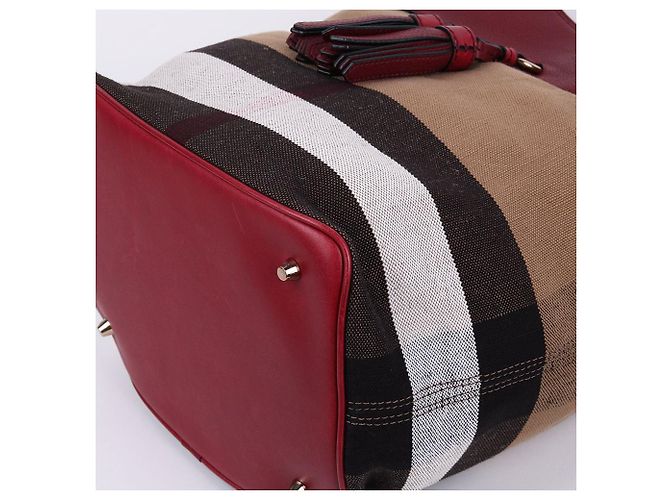 Burberry Borsa a tracolla hobo Ashby con nappa bordeaux Rosso - vista 11