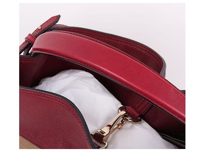 Burberry Borsa a tracolla hobo Ashby con nappa bordeaux Rosso - vista 7