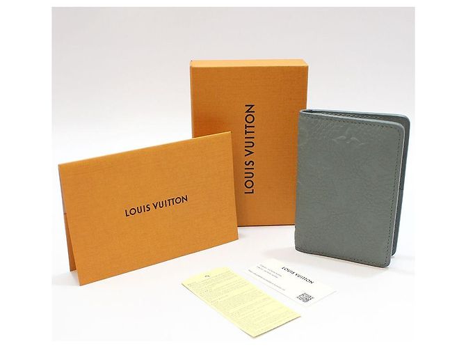 Louis Vuitton Taurillon Monogram Pocket Organizer Card Holder Green - view 2