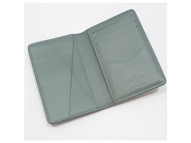 Louis Vuitton Taurillon Monogram Pocket Organizer Card Holder Green - view 6