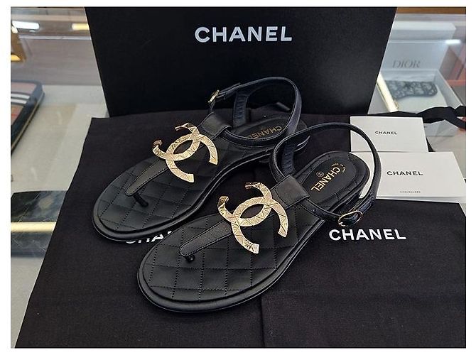 Chanel Damen Goldene Flip-Flops mit großem Logo Schwarz - Ansicht 4