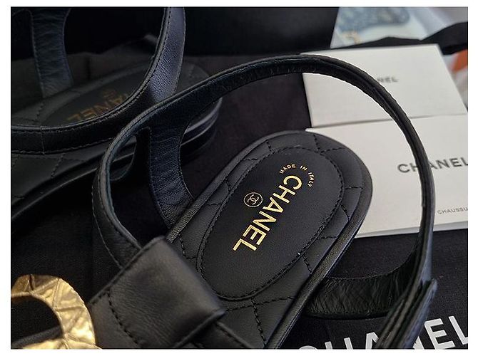 Chanel Damen Goldene Flip-Flops mit großem Logo Schwarz - Ansicht 6
