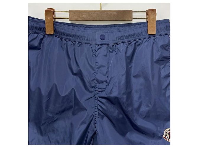 Moncler Pantaloncini da bagno con patch logo blu - vista 3