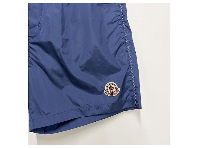 Moncler Pantaloncini da bagno con patch logo blu - vista 4