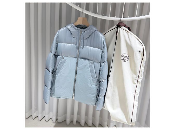 Hermès Gesteppte Daunenjacke Blau - Ansicht 2