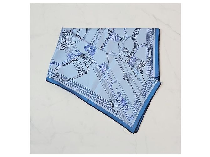 Hermès Sciarpa Carré Reversibile in Seta Double Face Remix da Donna Blu - vista 8