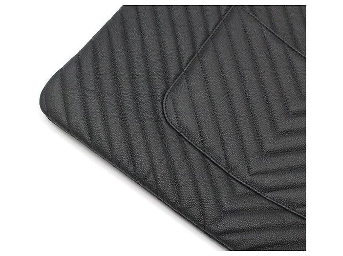 Chanel Clutch Large Chevron Caviar Nero Opaco Rosso - vista 5