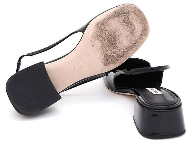 Miu Miu Décolleté slingback in vernice Nero - vista 5