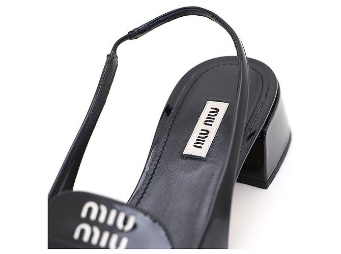 Miu Miu Décolleté slingback in vernice Nero - vista 6