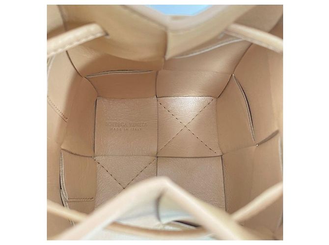 Borsa a secchiello mini Cassette Bottega Veneta a tracolla Marrone - vista 4
