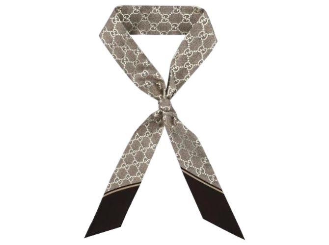Gucci Foulard in seta skinny GG Twilly Marrone - vista 3