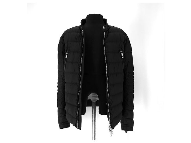 Moncler Amio Amio Light Down Jacket for Men Black - view 3