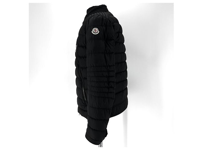 Moncler Amio Amio Light Down Jacket for Men Black - view 4