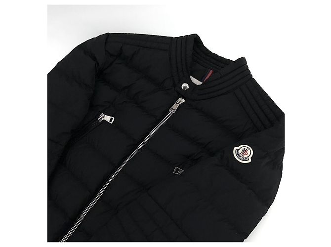 Moncler Amio Amio Light Down Jacket for Men Black - view 7