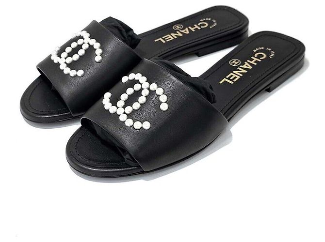 Chanel CC Logo Perlen-Sandalen Schwarz - Ansicht 2