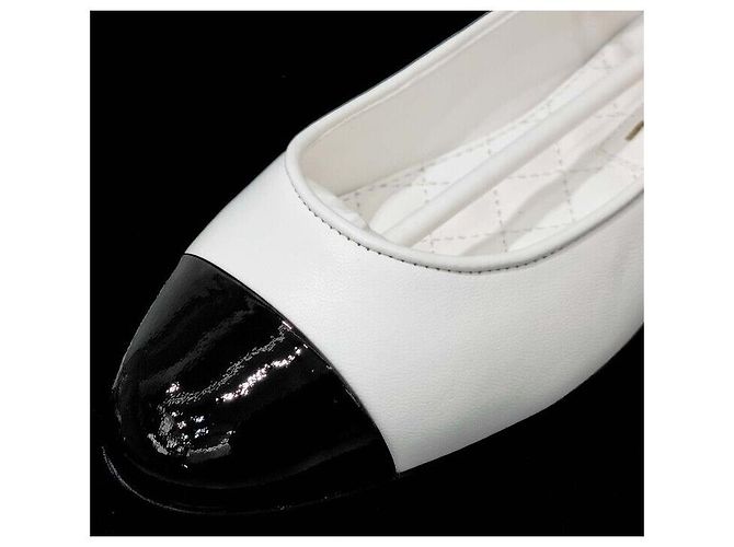 Chanel Ballerine classiche con catena piatte Bianco - vista 5