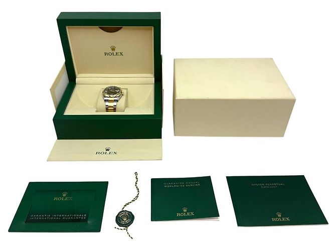 Rolex Datejust Quadrante Verde Numeri Romani Diamanti Giallo - vista 6