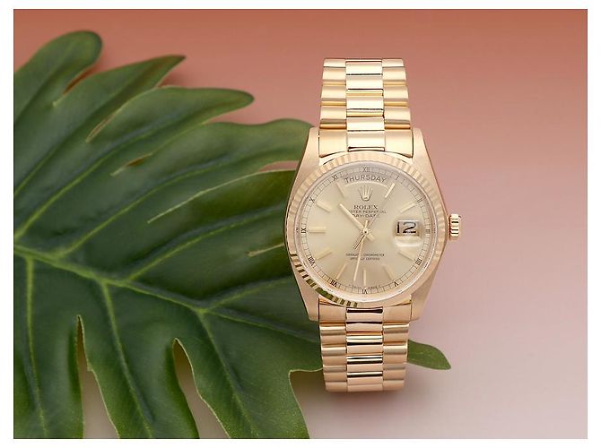 Rolex Orologio Day-Date da uomo in oro Cassa in oro D'oro - vista 11