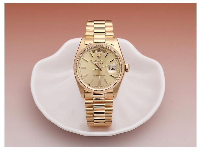 Rolex Orologio Day-Date da uomo in oro Cassa in oro D'oro - vista 24