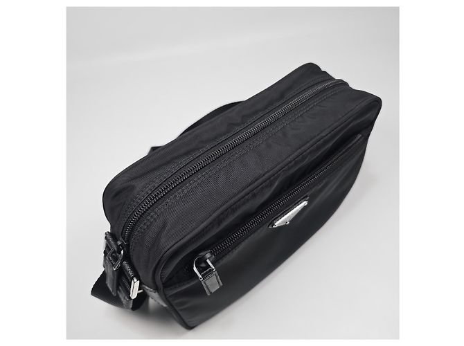 Prada Borsa a tracolla in Re-Nylon Argento - vista 8