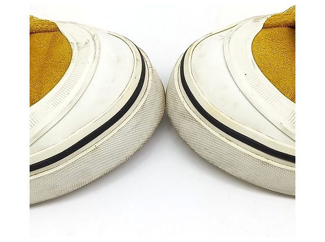 Chanel Wildleder-Sneaker Gelb - Ansicht 2