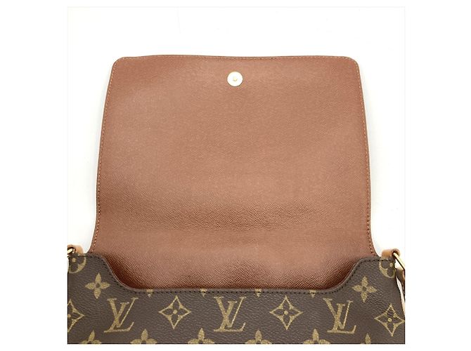 Borsa a tracolla Louis Vuitton Musette Tango Marrone Monogramma - vista 8