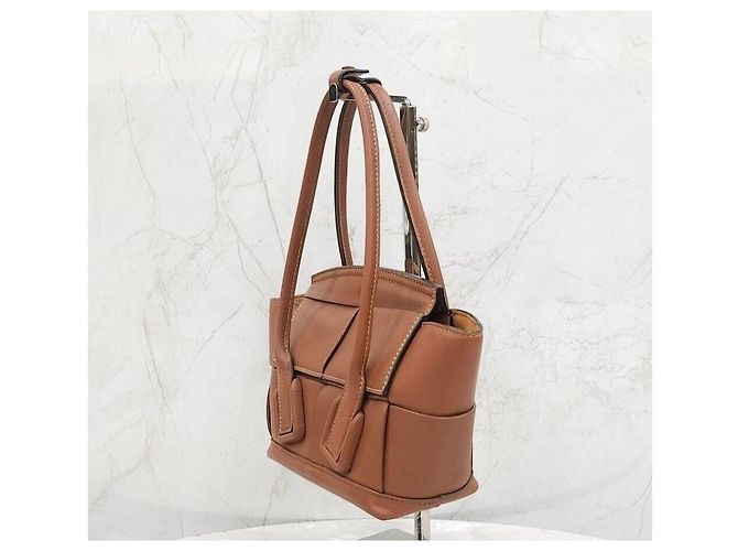 Bottega Veneta Mini Arco Leder-Tote-Bag Rot - Ansicht 2
