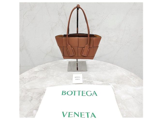 Bottega Veneta Mini Arco Leder-Tote-Bag Rot - Ansicht 8