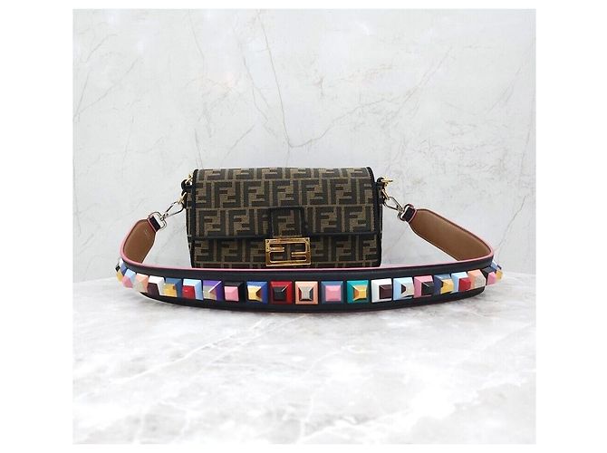 Fendi Bracciale in pelle borchiata - vista 9