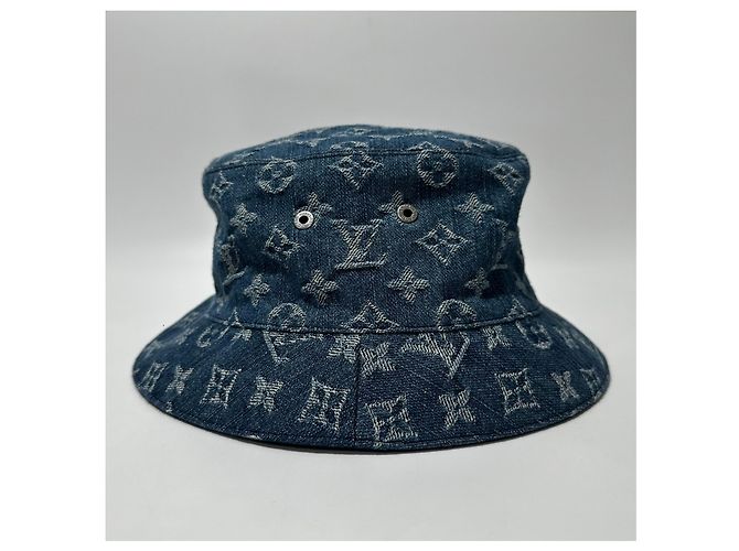 Louis Vuitton Cappello Bucket Monogram Essential Multicolore - vista 2